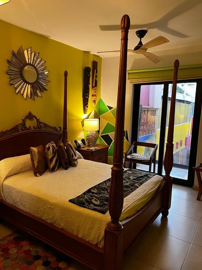 Ekléctic Hotel Boutique Guadalajara Esterno foto